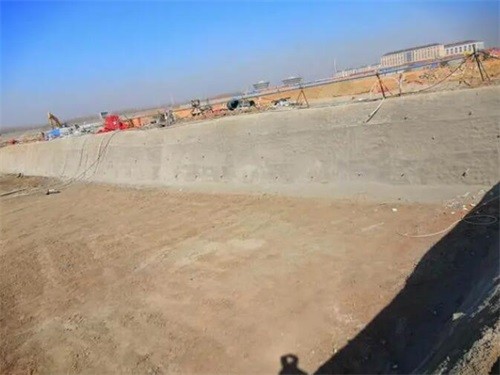 重庆高铁桩基础建设